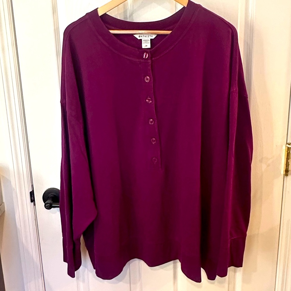 Cozy EUC Athleta Henley Sweatshirt